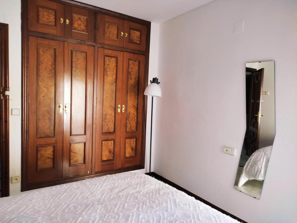 Couette-café San Basilio's Red House Cordoue