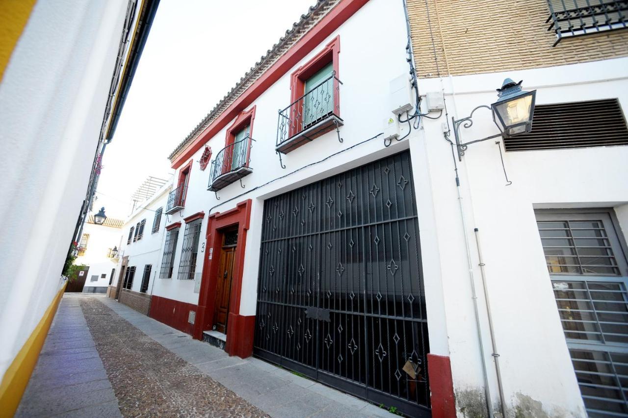 Bed & Breakfast San Basilio's Red House *