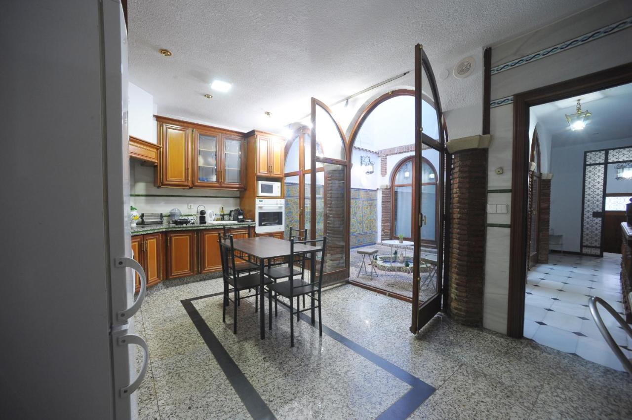 Bed & Breakfast San Basilio's Red House *